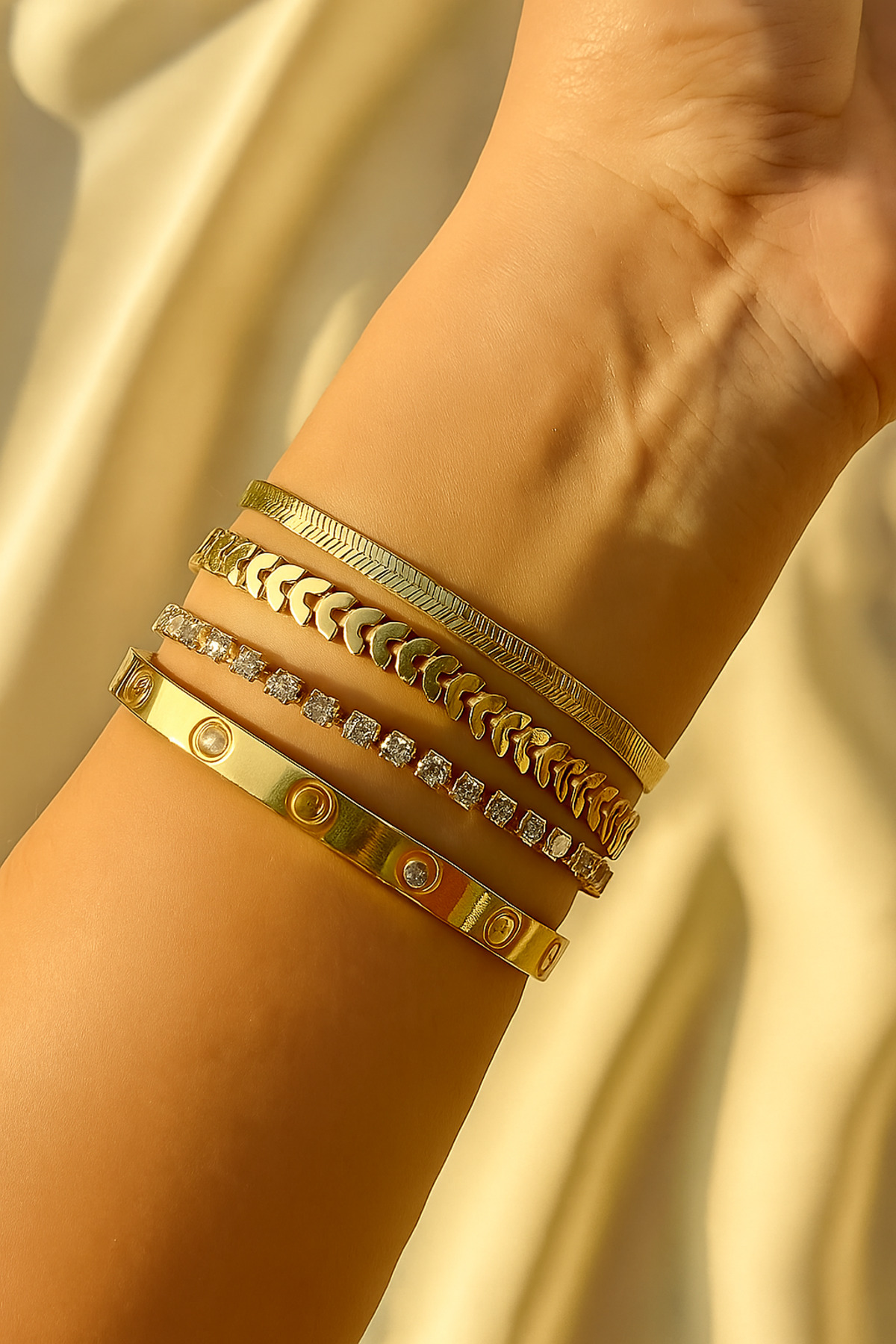 KOBA Altın Kaplama Dörtlü Kadın Şık Kombin Bileklik