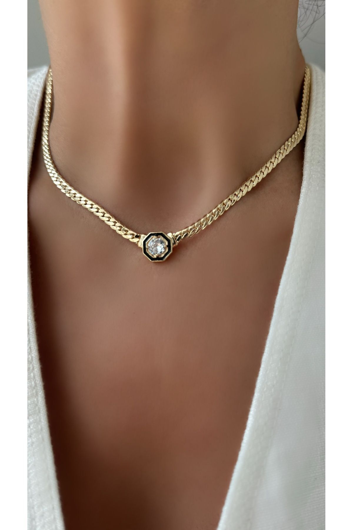 Vi store Çelik Kristal Taşlı Leyla Kolye