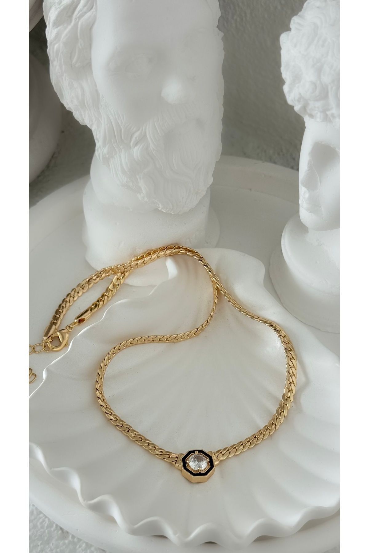 Vi store Çelik Kristal Taşlı Leyla Kolye - Görsel 3