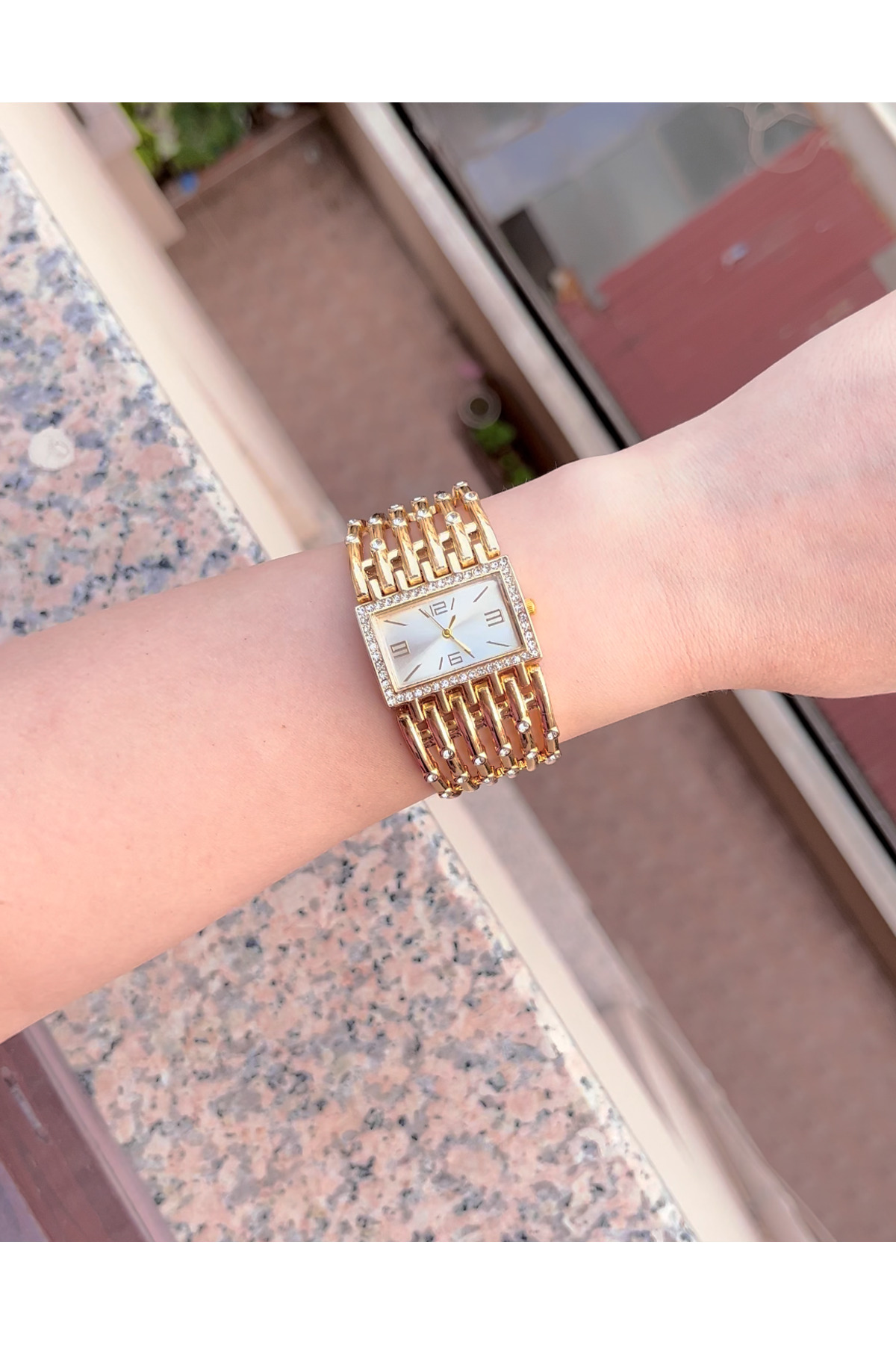 CLUPPOLOON Kadın Kol Saati Kelepçe Taşlı Kaburga Model - Görsel 2