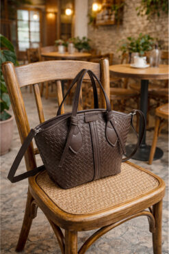 Rimense Kadın Acı Kahverengi Fermuarlı Astarlı El ve Omuz Çantası