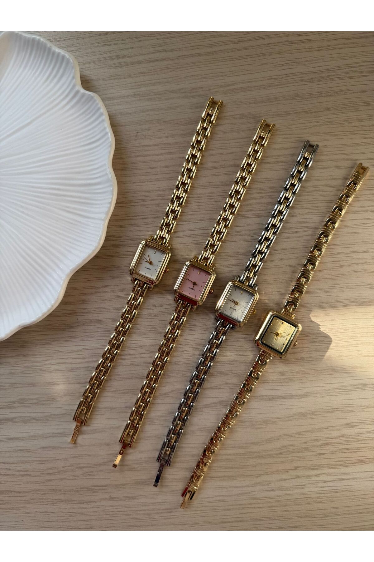 rubsey Retro Minimal Metal Kordon Vintage Kadın Kol Saati Altın Dikdörtgen - Görsel 2