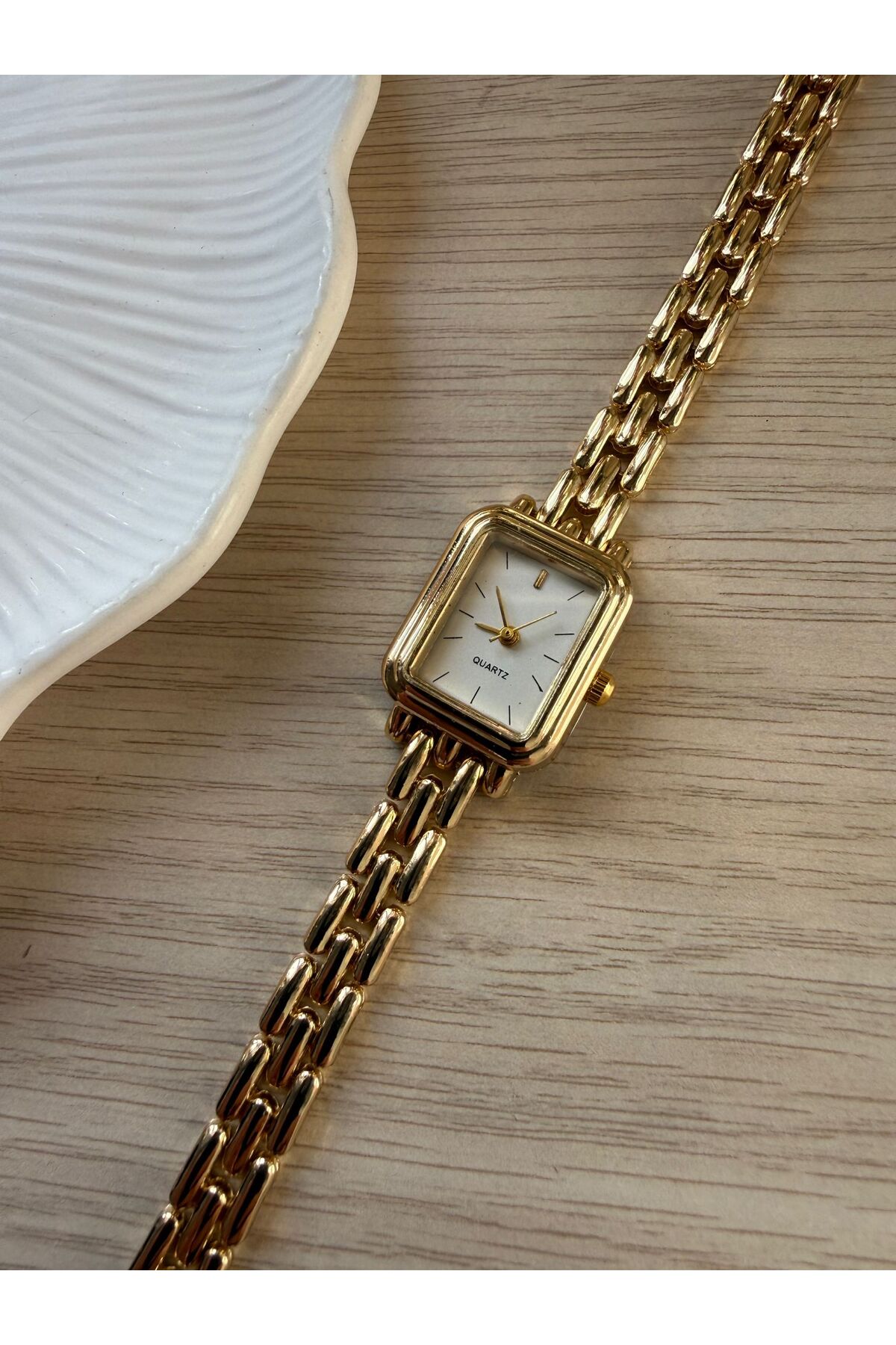 rubsey Retro Minimal Metal Kordon Vintage Kadın Kol Saati Altın Dikdörtgen - Görsel 3