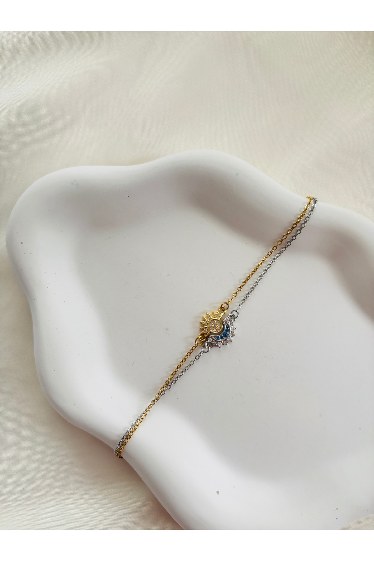 Home Kadın Ay Güneş Figürlü Çift Zincir Bileklik | Gold Gümüş Renk Taşlı Minimal Şık Bileklik