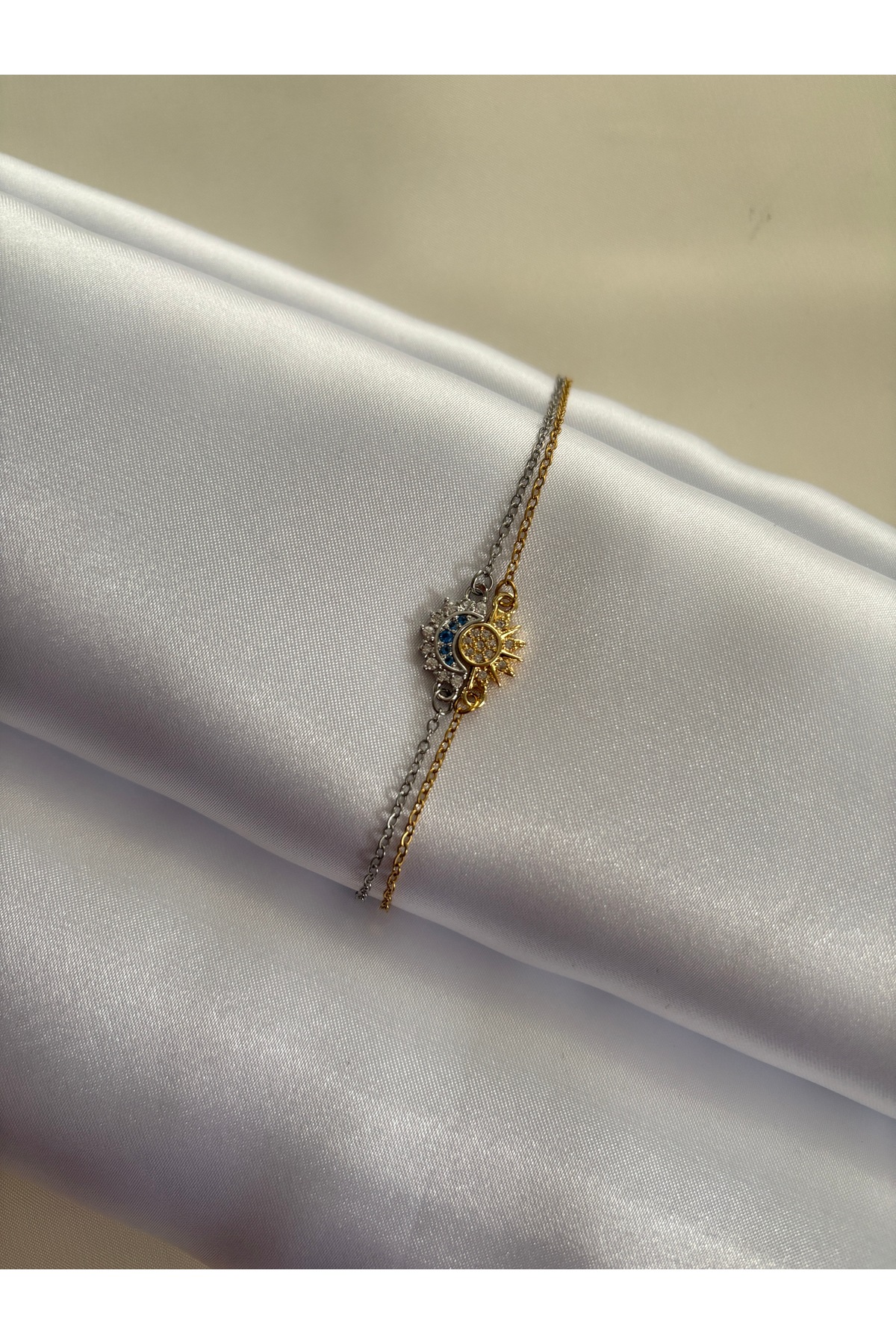 Home Kadın Ay Güneş Figürlü Çift Zincir Bileklik | Gold Gümüş Renk Taşlı Minimal Şık Bileklik - Görsel 2