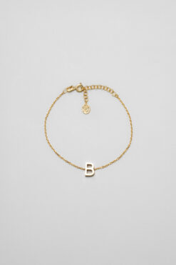 So CHIC... My Story B Harfi 18 Ayar Sarı Altın Kaplama 18 Cm Gümüş Bileklik