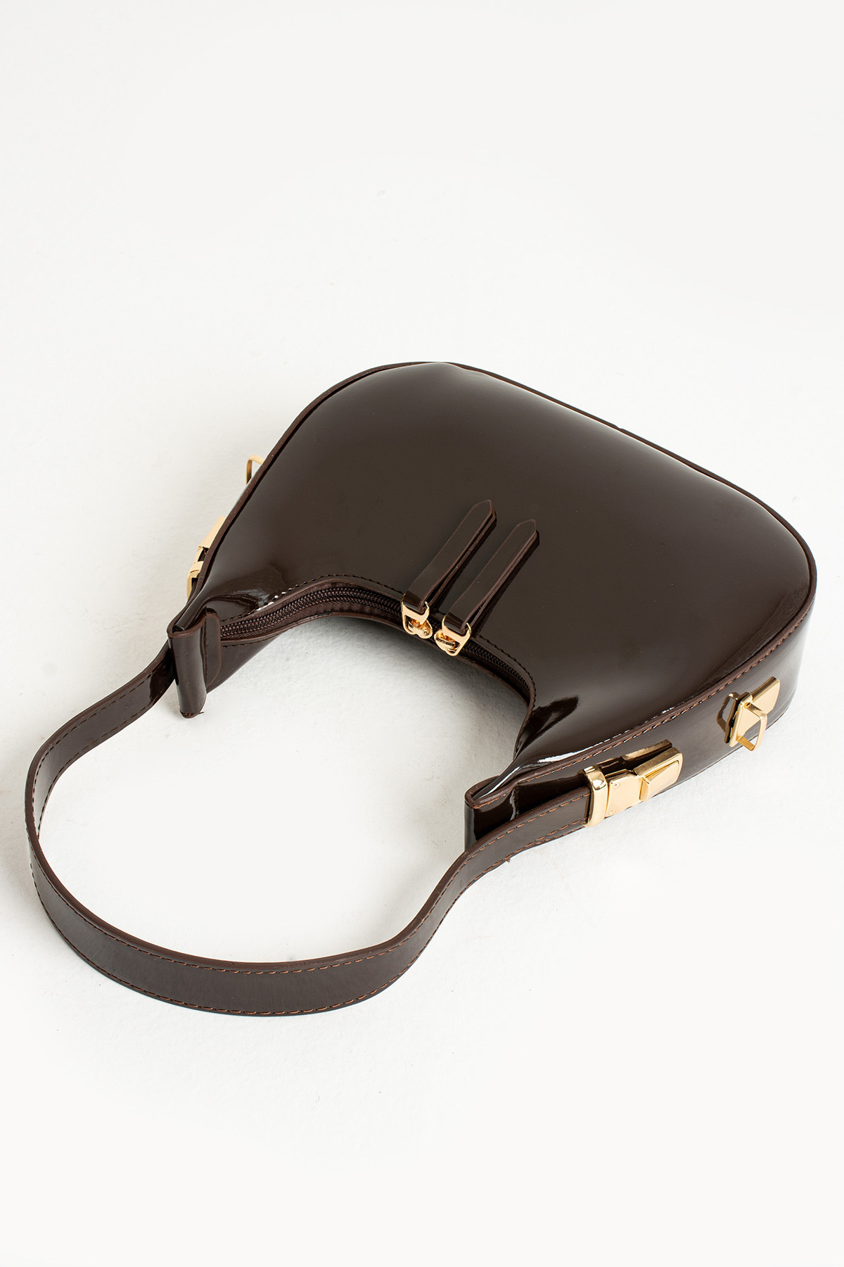 212 Kadın Rugan Cherry Bag Fermuar Kapamalı Özel Askı Detaylı Kol Çantası - Görsel 2