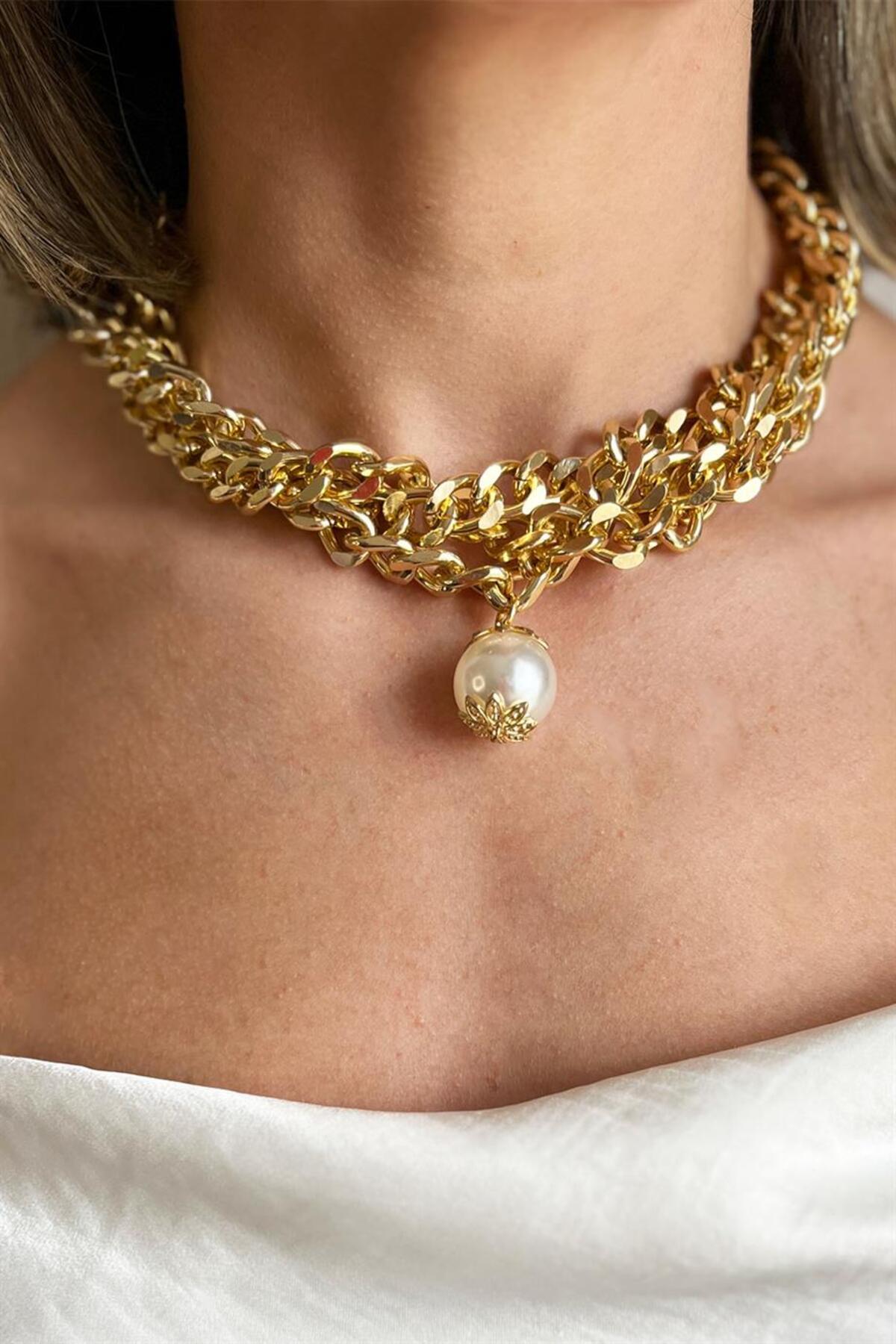 Sose Moda Büyük Inci Detaylı Üçlü Choker Kolye - Görsel 2