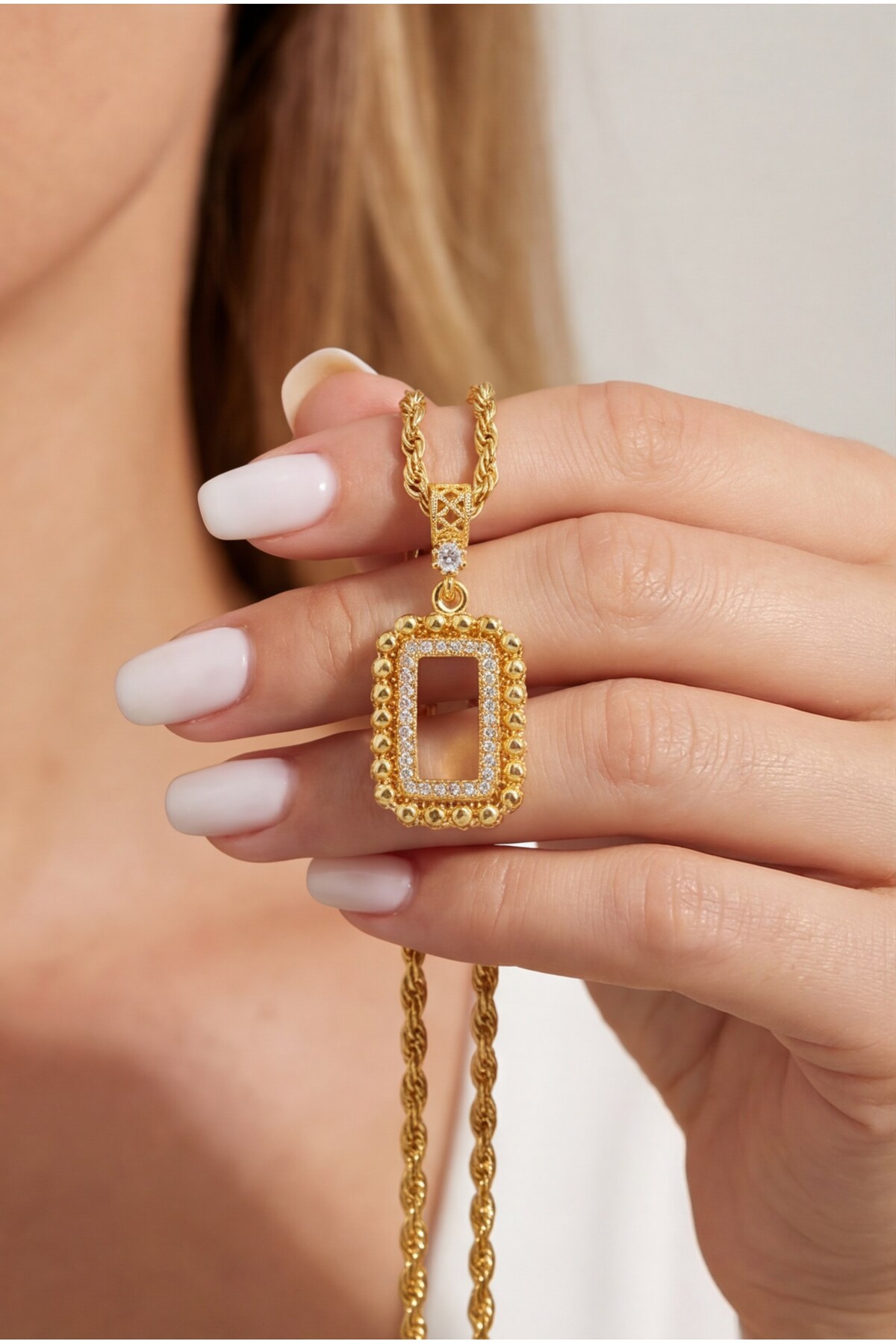 FerizZ Altın Kaplama İmitasyon Gram Çerçeve Kolye Ucu TGR-766 - Görsel 3