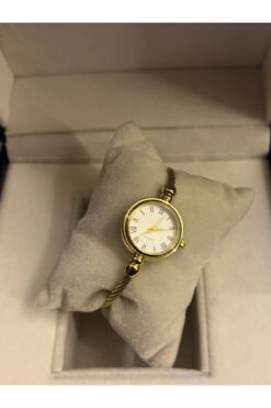 QUARTZ Yuvarlak Roma Rakamlı Kelepçe Kordon Kol Saati