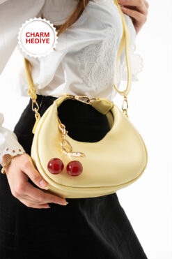 Night Betty Model Sarı Charm Hediyeli Kadın El Ve Omuz Çantası