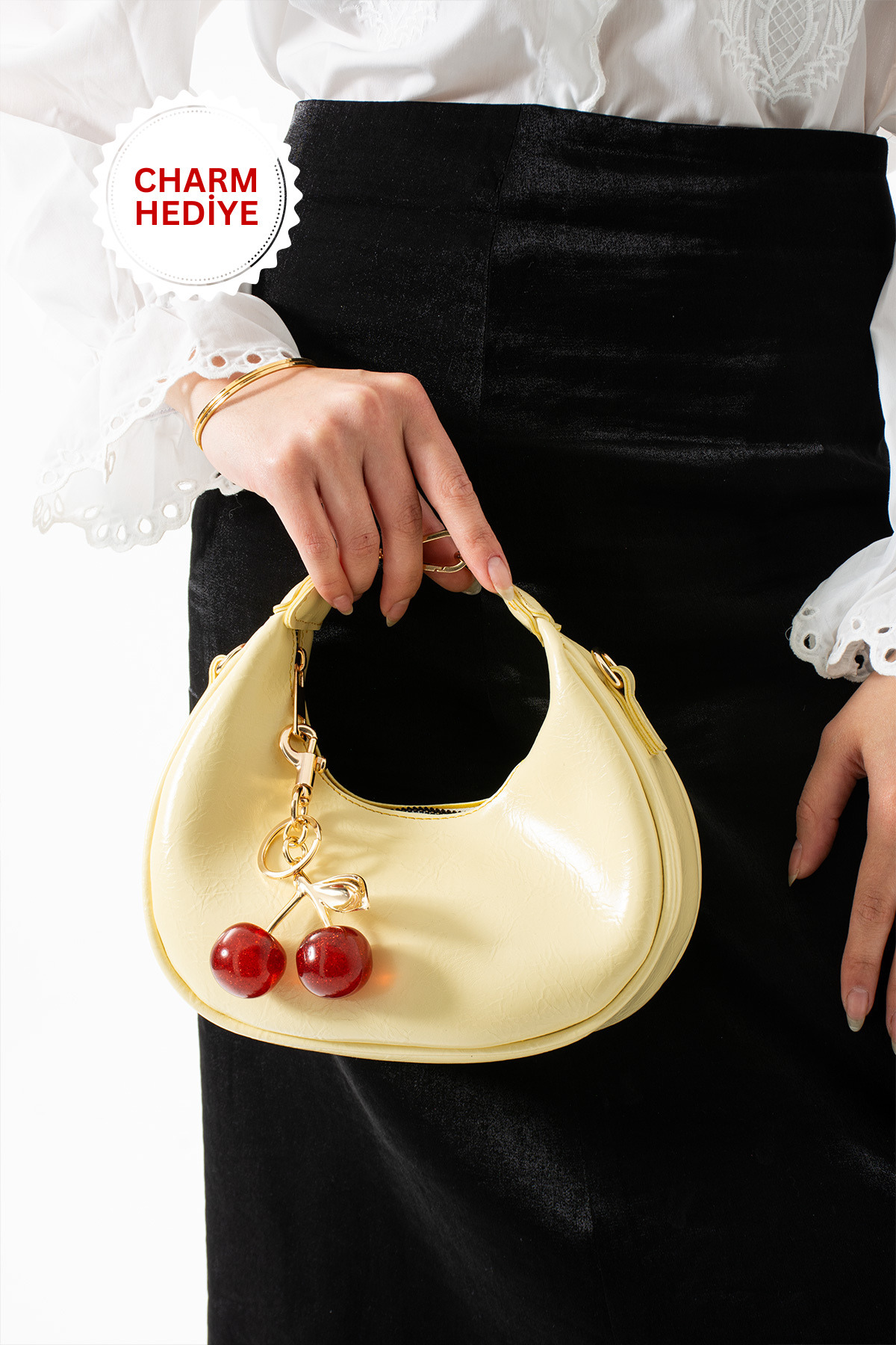 Night Betty Model Sarı Charm Hediyeli Kadın El Ve Omuz Çantası - Görsel 2