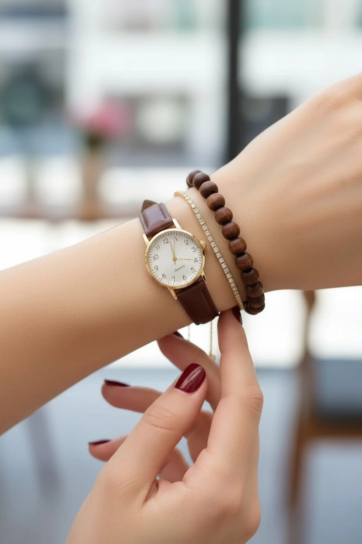 MİLABELLA Siesta Bordo Deri Kordonlu Kare Minimal Kadın Kol Saati