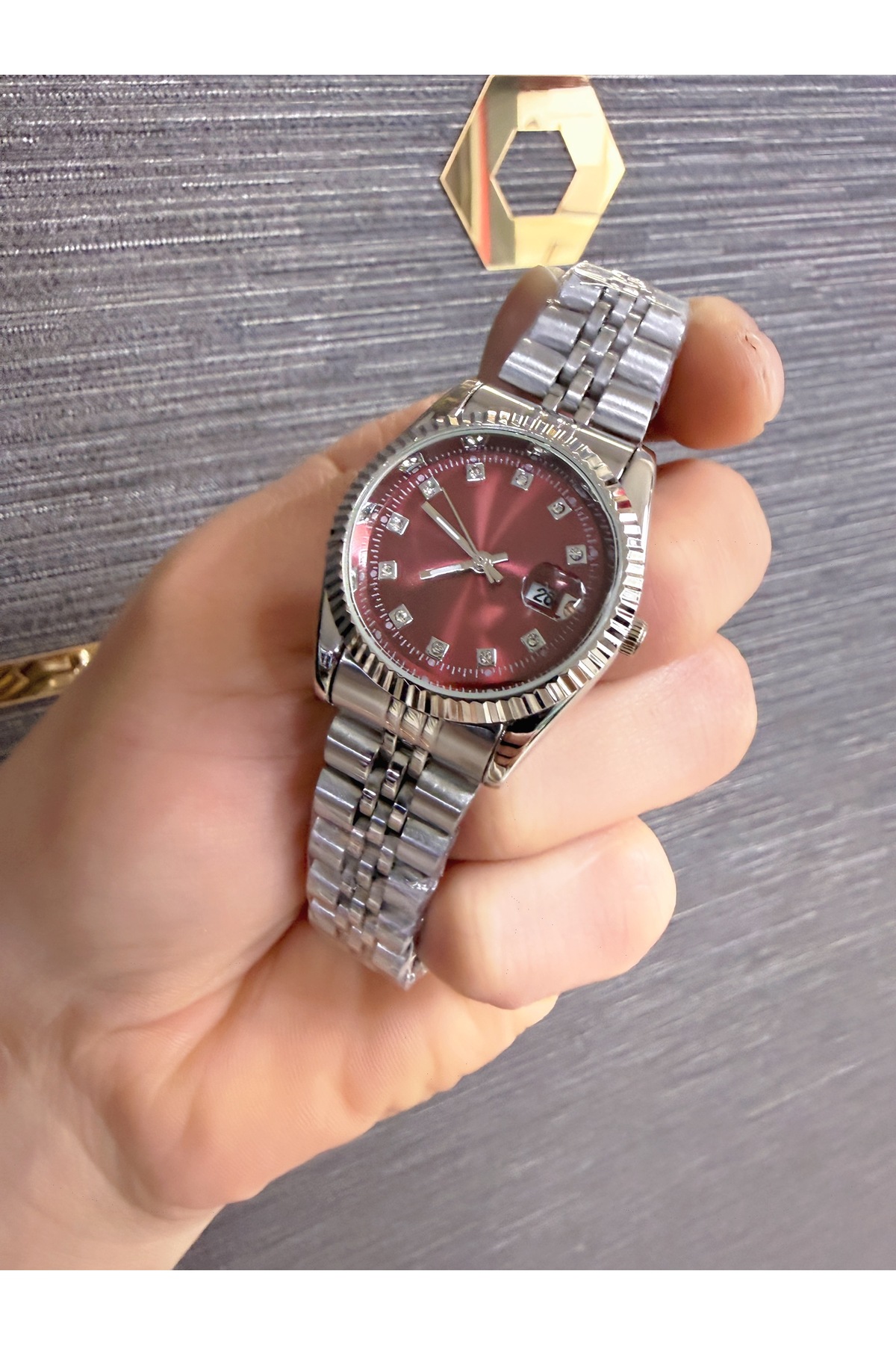 LOOQ Çelik Kordon Takvimli Kadın Kol Saati - Görsel 3