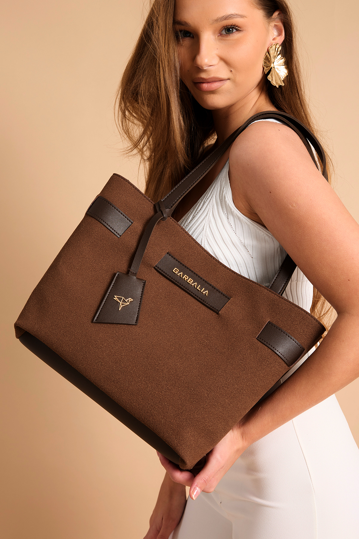 Garbalia Palermo Süet Deri Mıknatıs Kapamalı İç Fermuar Cepli Kadın Omuz ve Kol Çantası (36 cm x 25 cm)