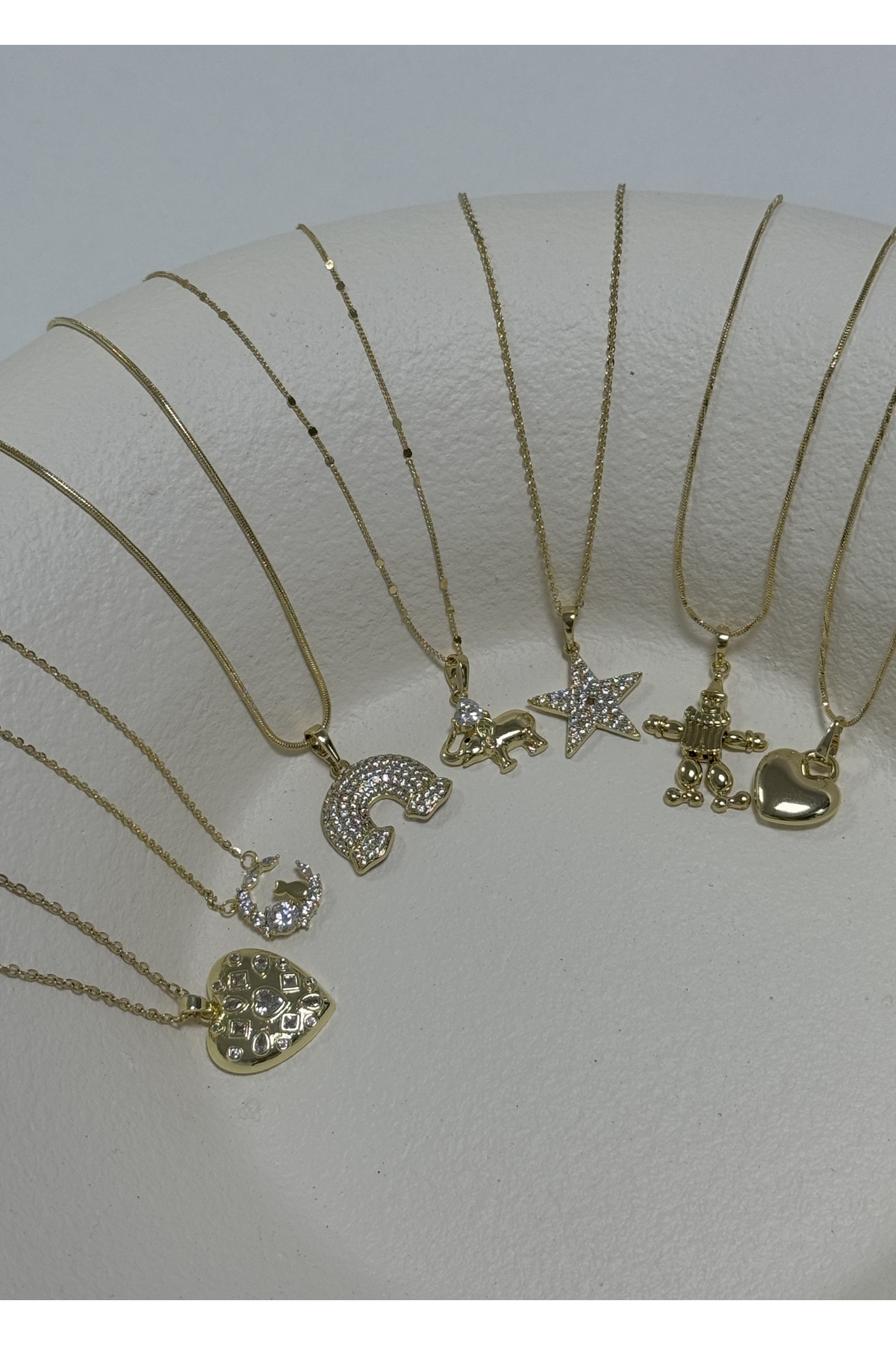 KİLİGİSTANBUL XP YILDIZ KOLYE (14K ALTIN GÖRÜNÜMLÜ,KARARMALARA KARŞI DAYANIKLI) 42 cm - Görsel 2