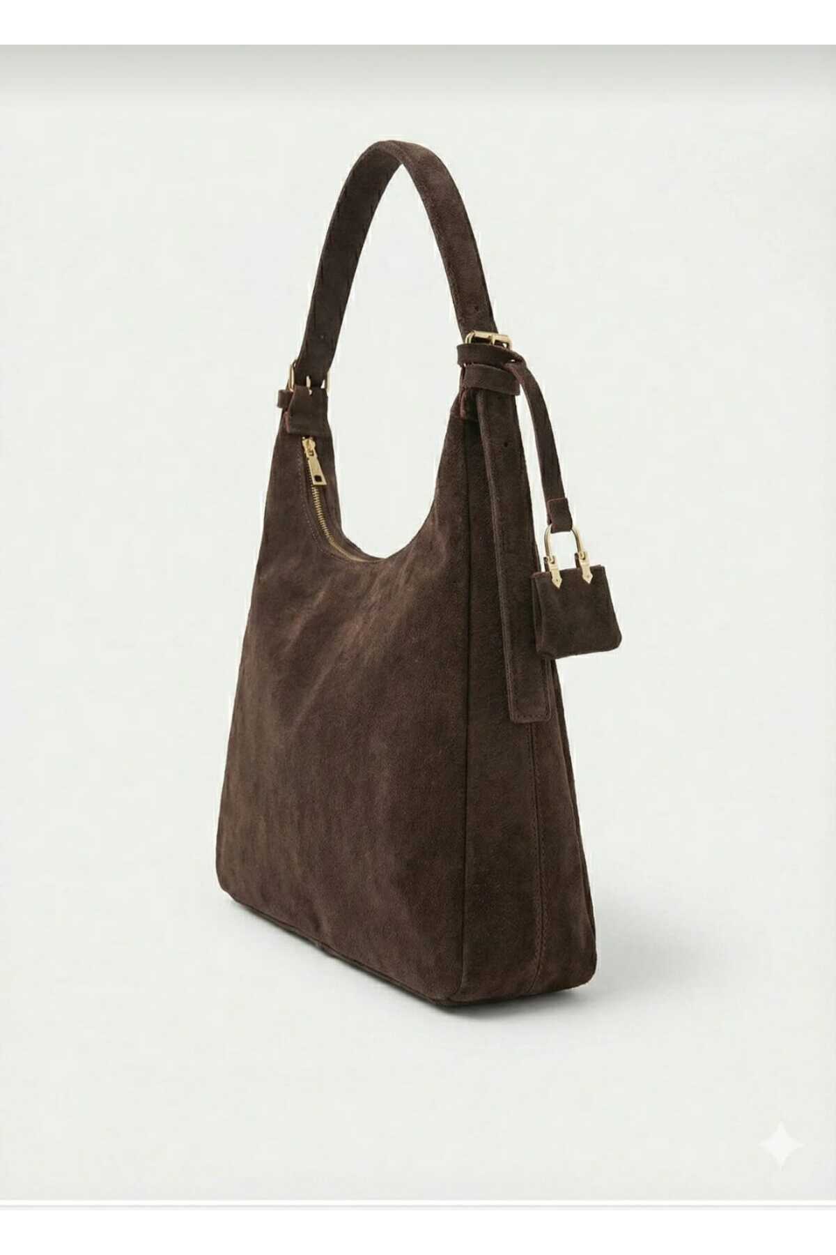 Shkup Süet Kahve Kadın Omuz Çantası Salaş Astarlı Fermuar Kapamalı Ayarlanabilir Omuz Askı charmlı - Görsel 3