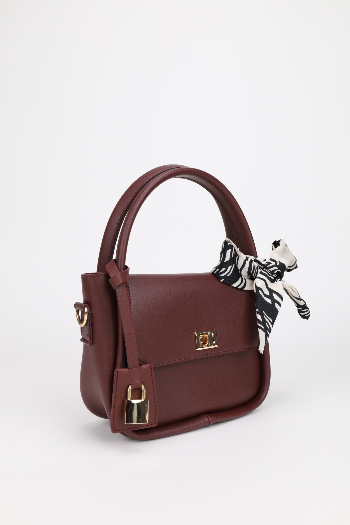 NOTHING Kadın Bordo Charm Detaylı Fularlı Ayarlanabilir Askılı El Omuz Ve Çapraz Çanta Teo - Görsel 3