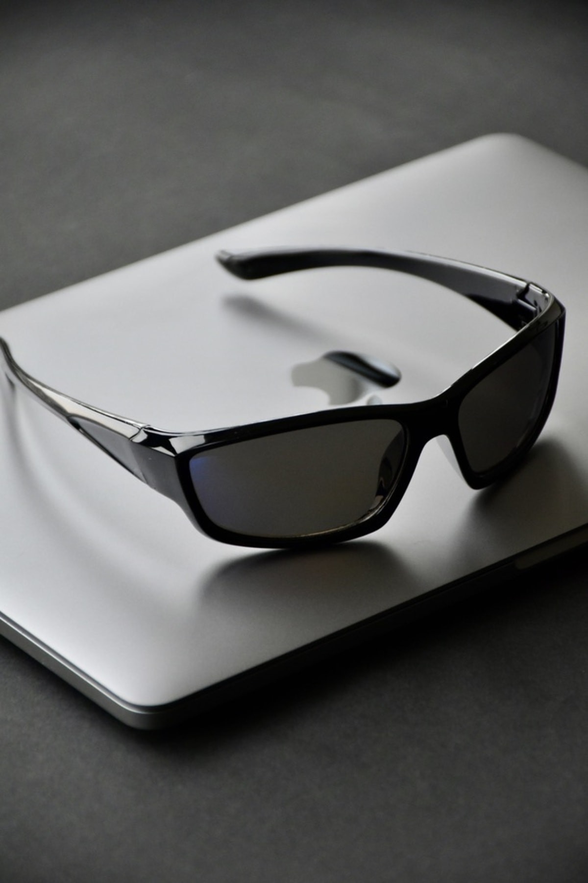 LOOKUP Tekno Güneş Gözlüğü Unisex Erkek Kadın Yeni Sezon Spor Uv 400 Korumalı Ce Belgeli Siyah Düz Cam - Görsel 2