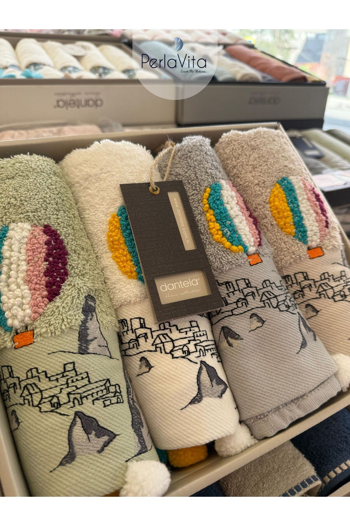 Dantela Kapadokya 50X90 PAMUK NAKIŞLI VE PÜSKÜLLÜ EL HAVLU SETİ (4'LÜ) - KARIŞIK - Görsel 2