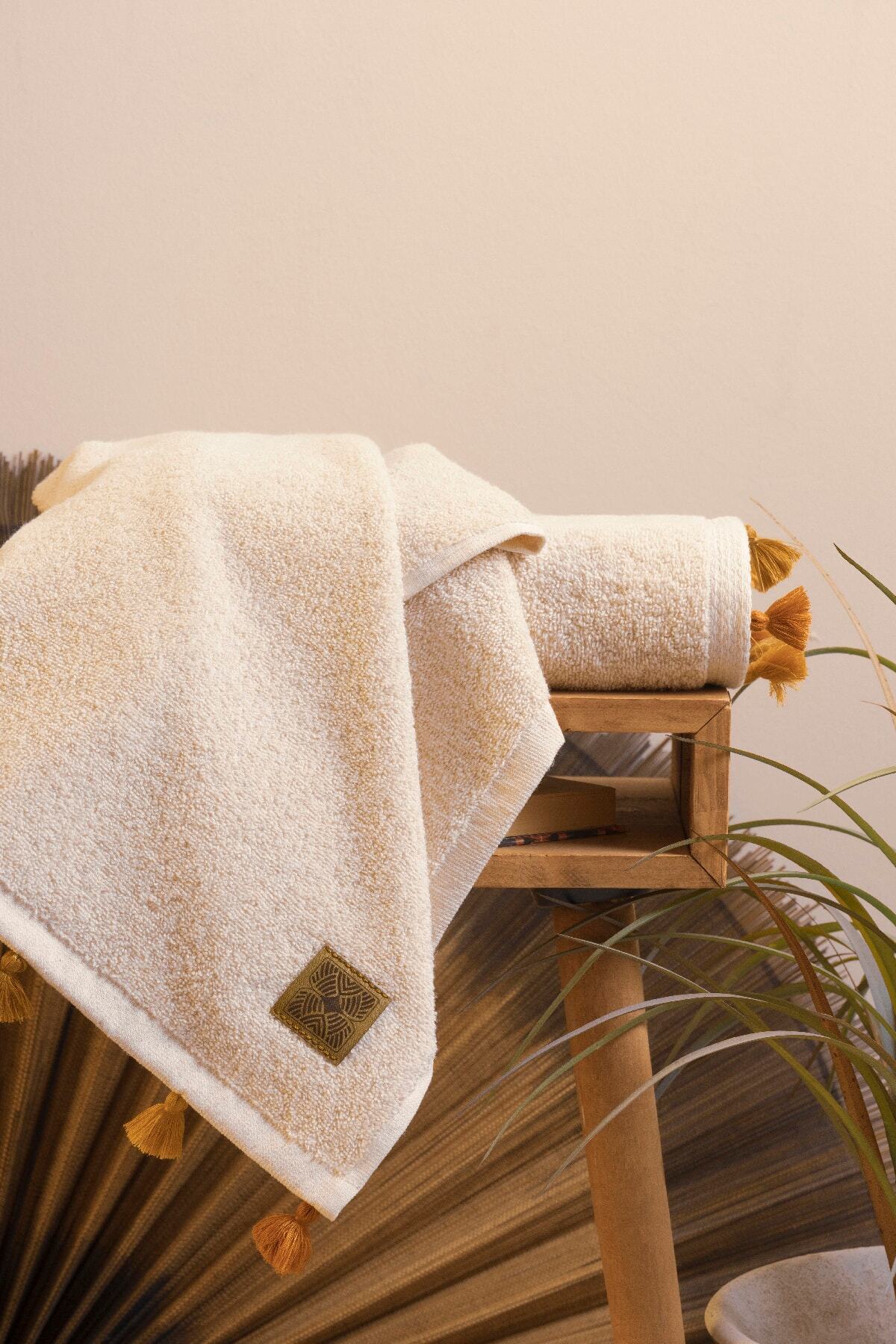 ARACHNE Hemp | Tekli | 50x90cm |50% Kenevir-50% Pamuklu Premium Püsküllü Havlu