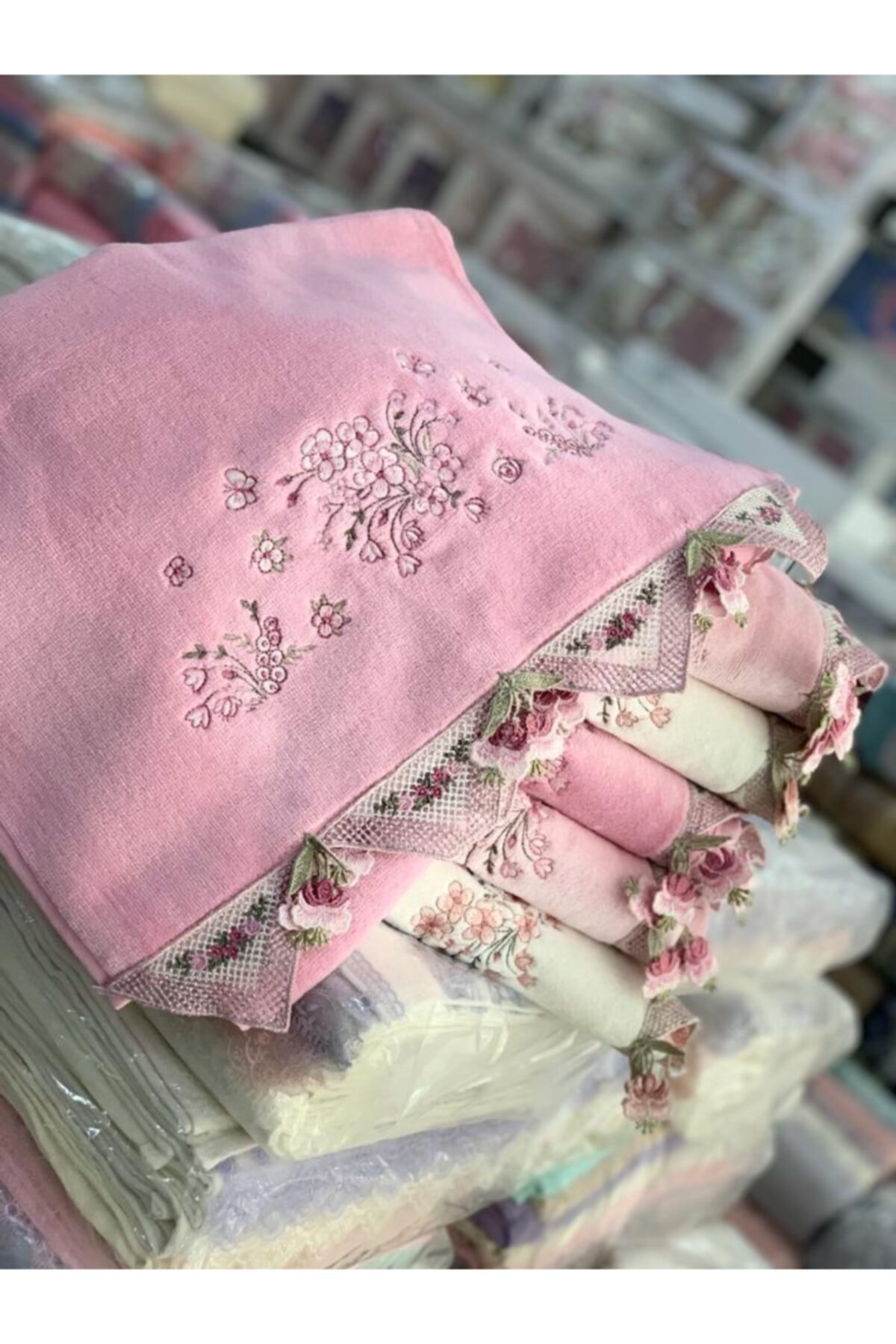 Durul Elif 50x90 3d Nakışlı Ucu Güpürlü 6'lı Paket Elyüz Havlusu - Görsel 2