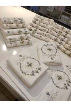 incisecrethome El Işi Iğne Oyalı,rokokolu Ve Nakış Işlemeli Bambu Baş Havlusu 1 Adet 50*90