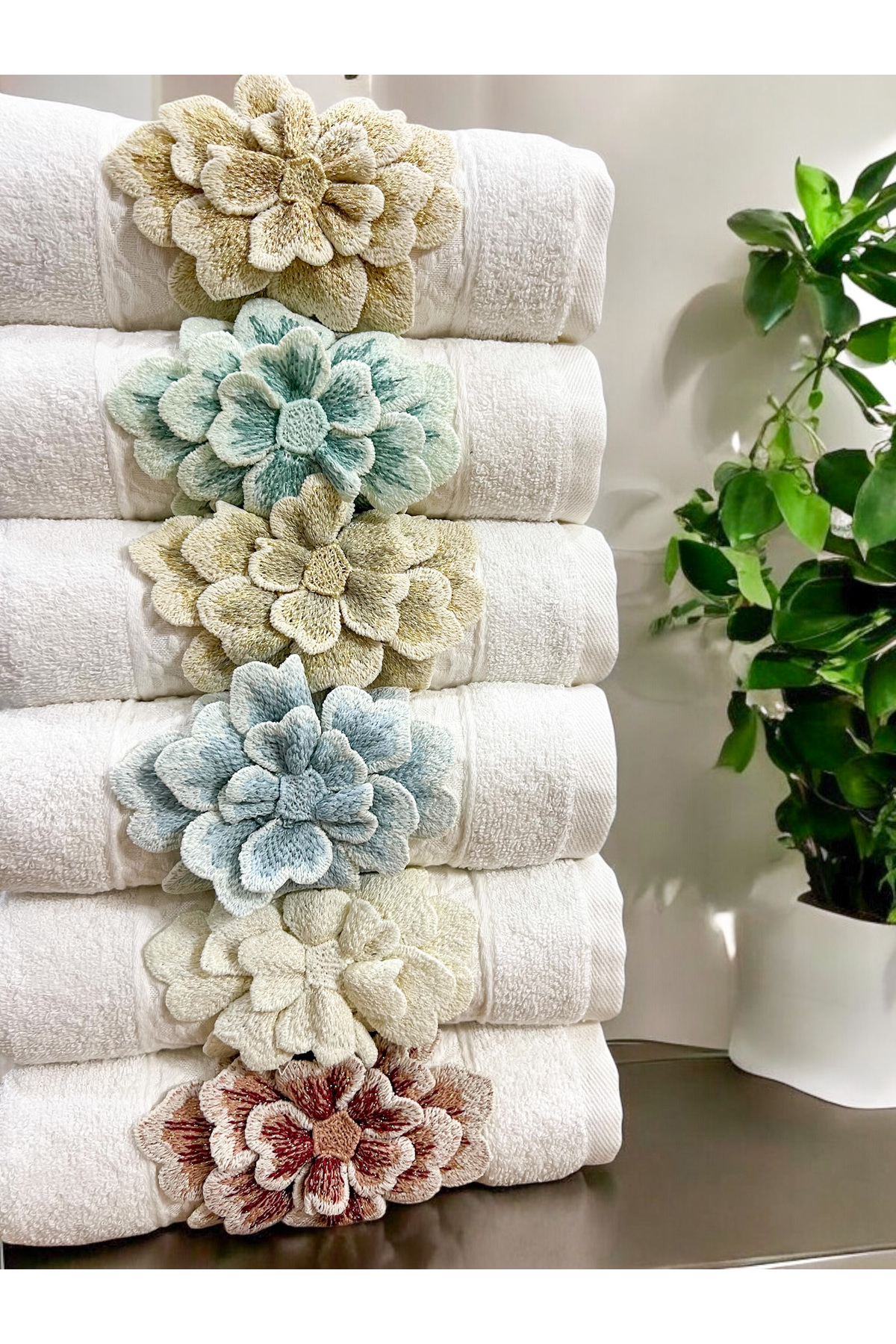 AYHANHOME 6'lı 3d Menekşe Desenli Çeyizlik 50x90 El Yüz Havlu Seti - Görsel 3