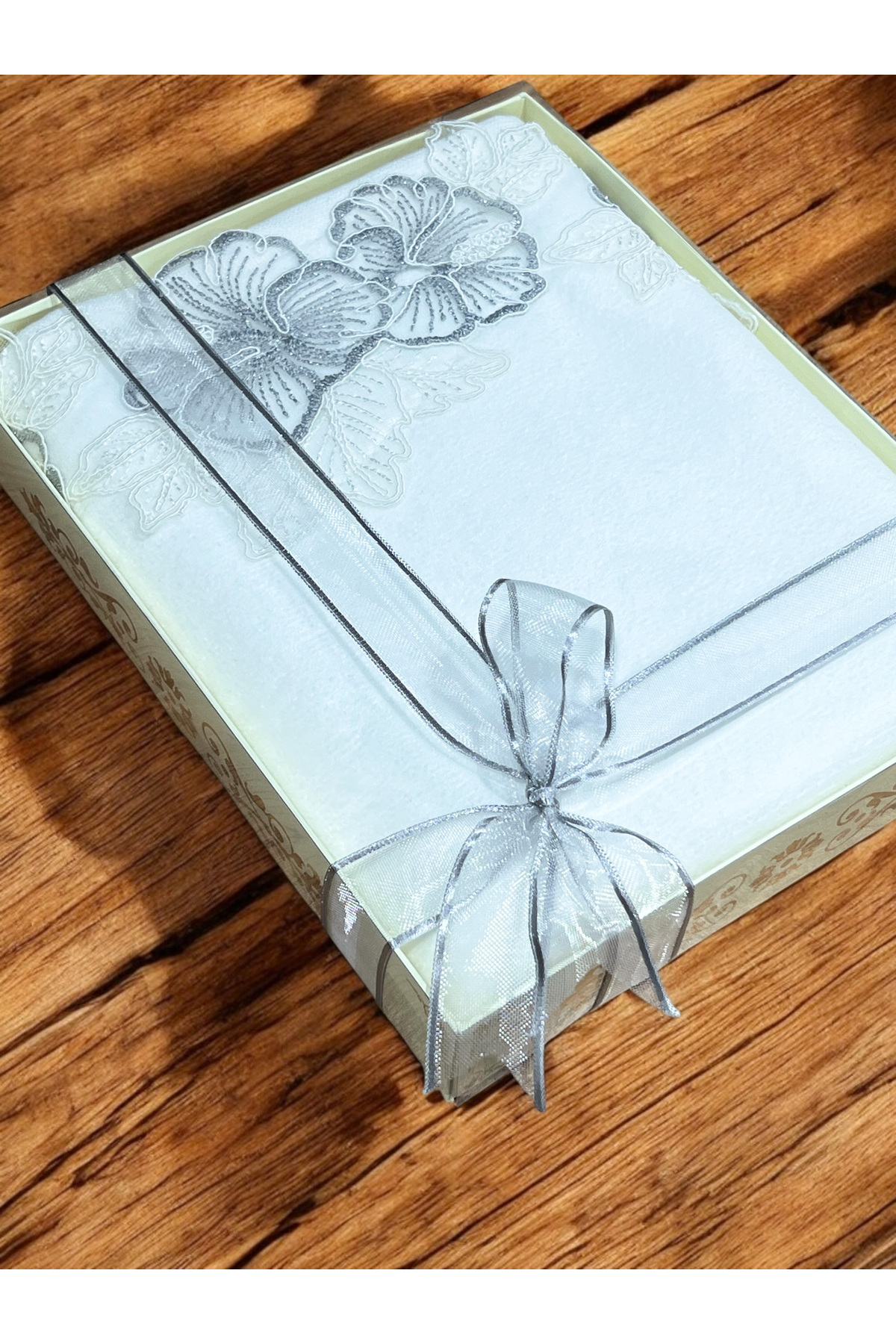 AYHANHOME Lüks Güpürlü Kutulu Kadife El Yüz Havlusu 50x90 Cm Hediyelik, Çeyizlik - Görsel 2