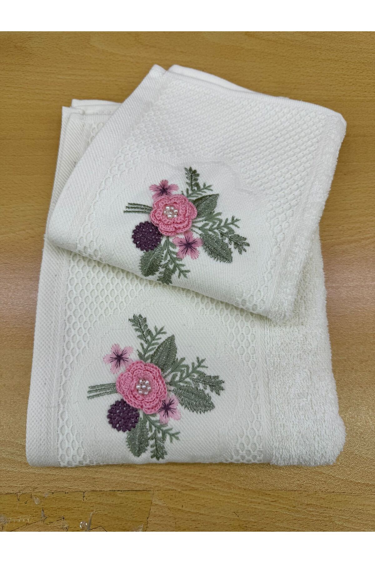 TUTUYA TEXTIL Nakışlı 3 Boyutlu Analı Kızlı Pamuklu havlu - Görsel 3