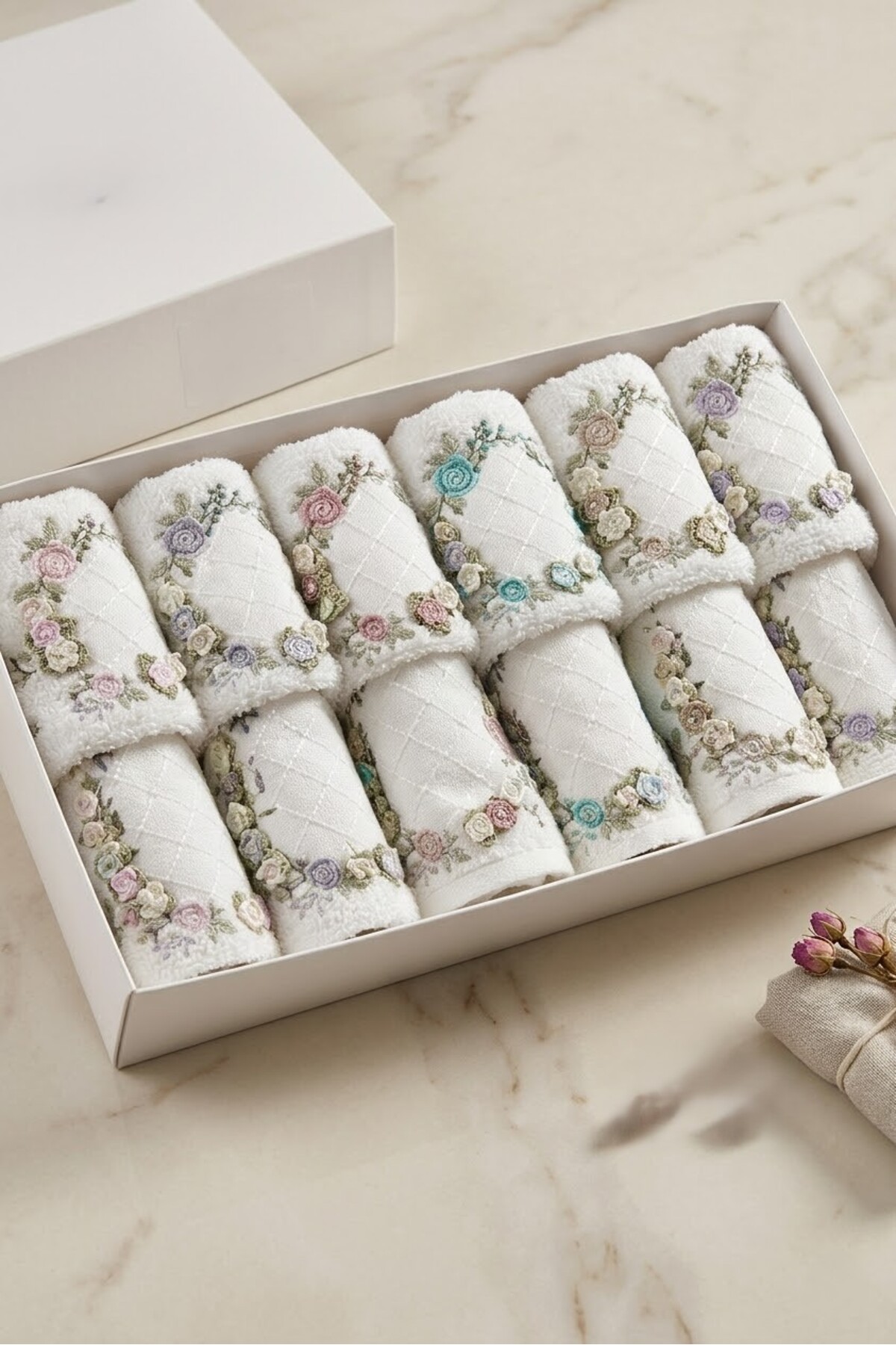 Fiesta Home Analı Kızlı Havlu Nakışlı Bambu 6'Lı 50X90 6'Lı 30X50