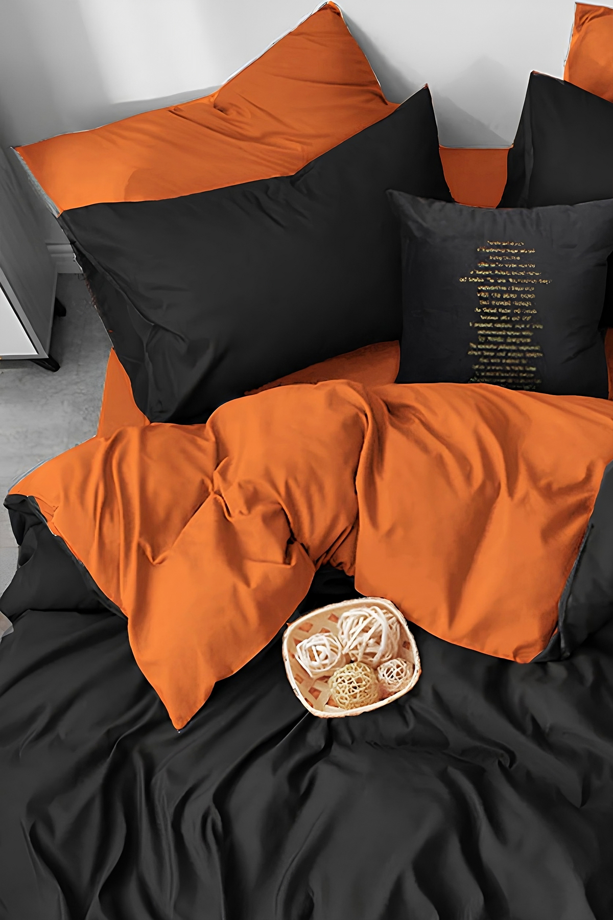 İQON Lastikli Çarşaflı Nevresim Takımı Çift Kişilik Orange-Siyah BlackOrange - Görsel 2