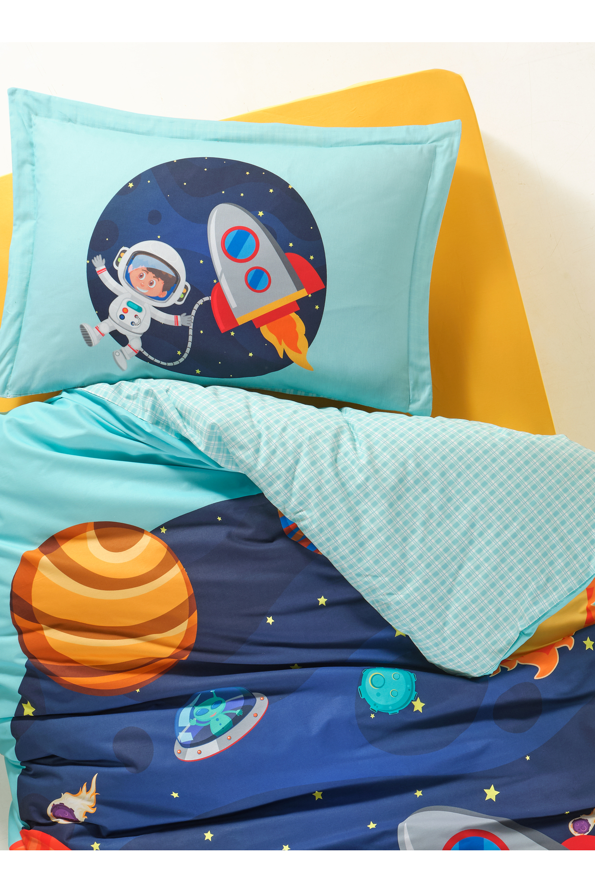 vionka home Tek Kişilik Nevresim Takımı Astronot (120×200 ÇARŞAFLI) - Görsel 3
