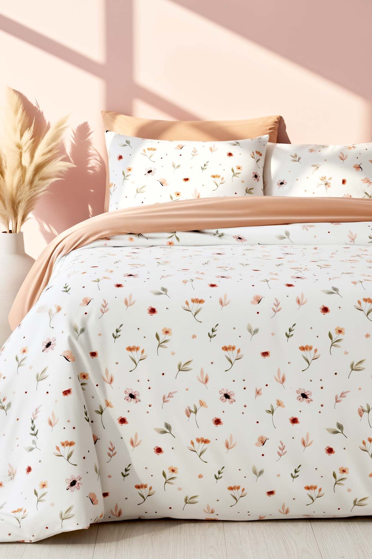 Rivaİstanbul Soft Çiçekli Çift Kişilik Pamuklu Nevresim Takımı - Görsel 2