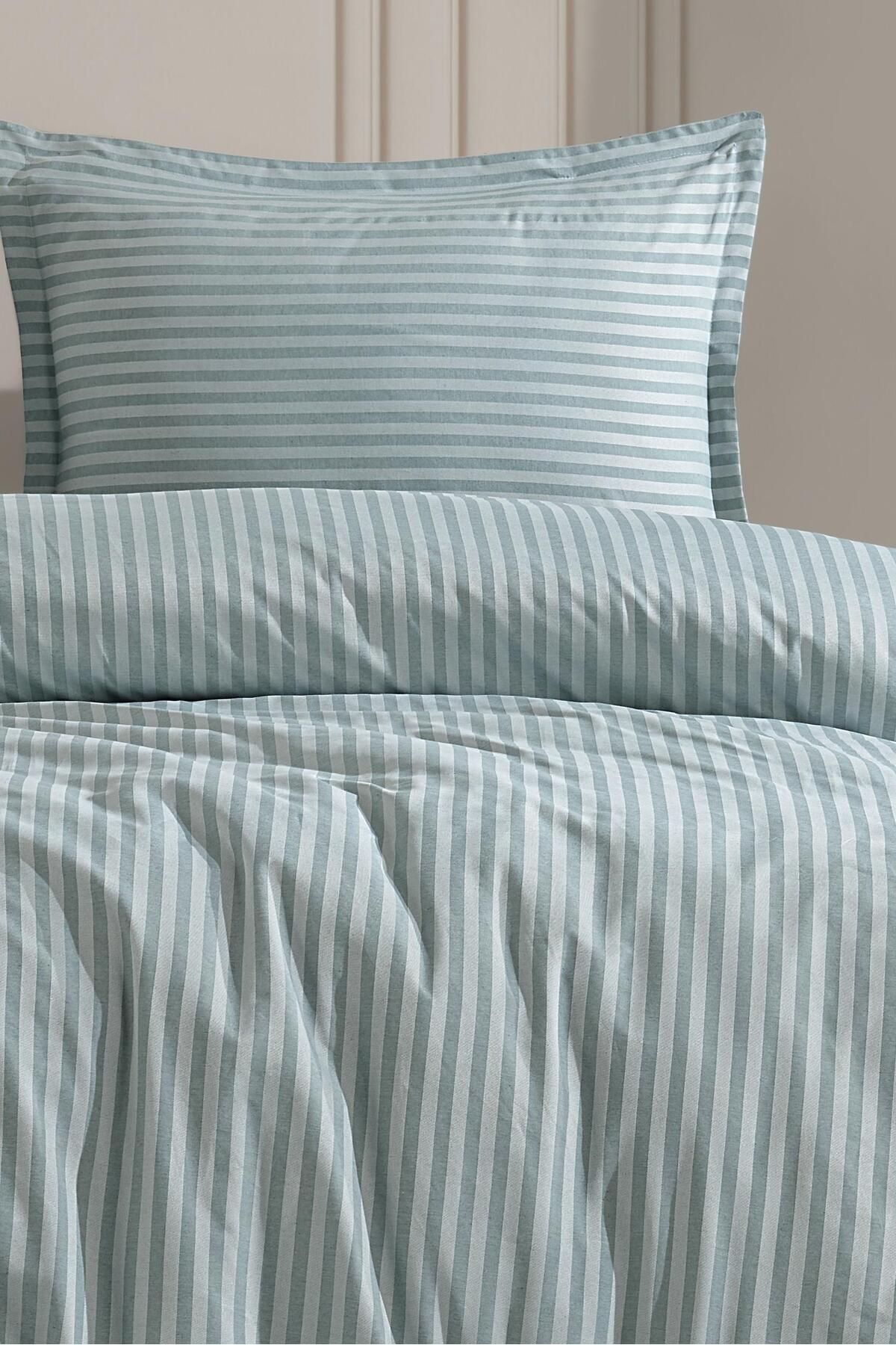 VAROL Lastikli Saten Çizgili Çift Kişilik Nevresim Takım - Görsel 2