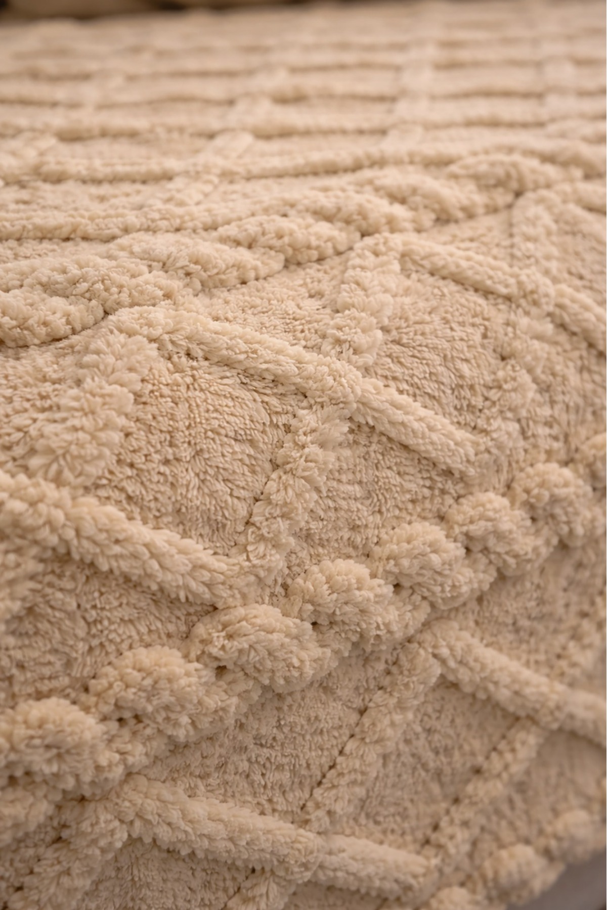 Decomia Home Chain Oturma Yerini Kapatan Kabartmalı Yumuşak Tüylü Koltuk Örtüsü Koltuk Şalı (100X220cm) - Görsel 3