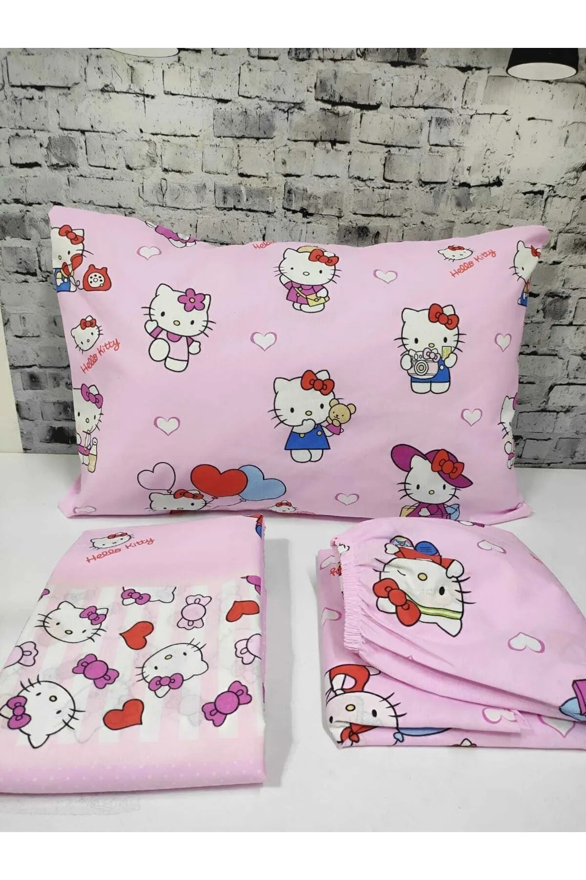 Gasel Home Hello Kitty Pamuklu Kumaş Nevresim Takımı ( Çarşafı Lastikli ) - Görsel 2