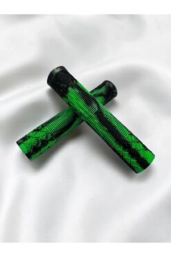 Genel Markalar 165MM Yumuşak Silikon Elcik - BMX Bisiklet Scooter Uyumlu Kesilebilir Tıpalı - Yeşil/Siyah