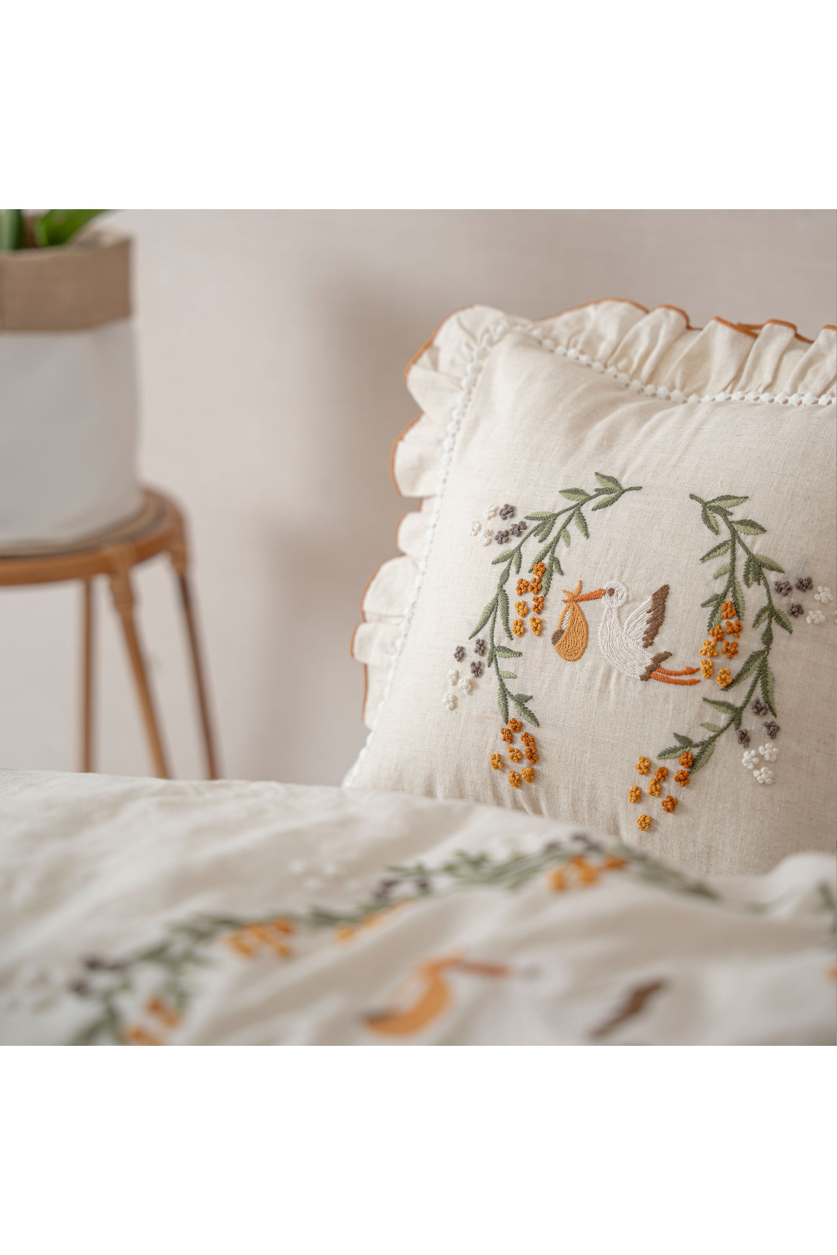 Ecocotton Polina Kız Bebek Nevresim Takımı %100 Keten El Nakışlı Bej 100x150 Cm - Görsel 2