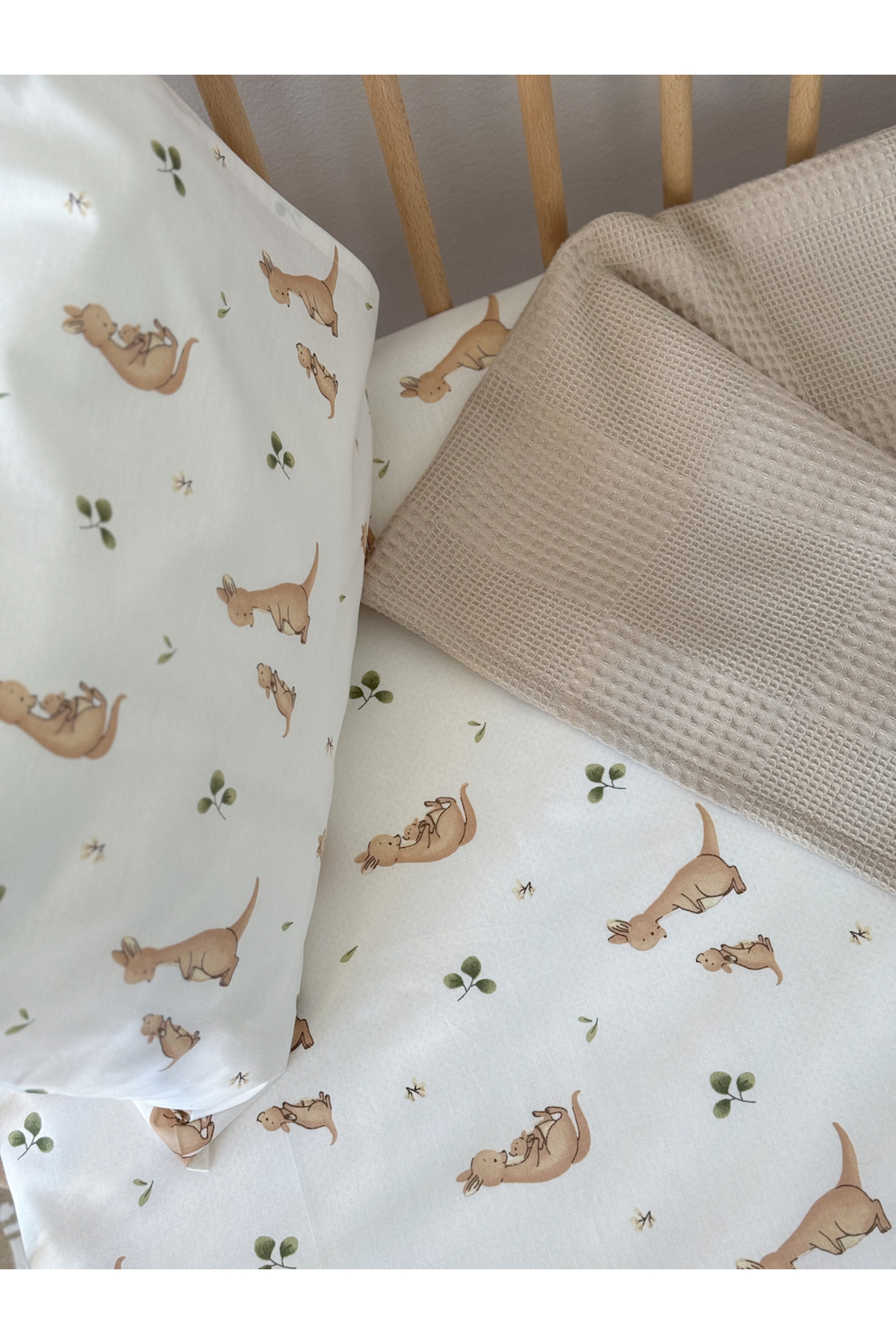 Genel Markalar Bebek Pamuklu Pike Takımı Kanguru Desenli 3'lü Set 90x140cm - Görsel 2