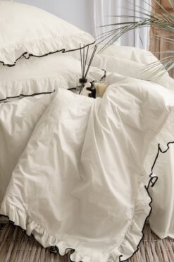 BESTİNA GOLD Çift Kişilik Nevresim Seti %100 Pamuklu Süs Overloklu Fırfırlı