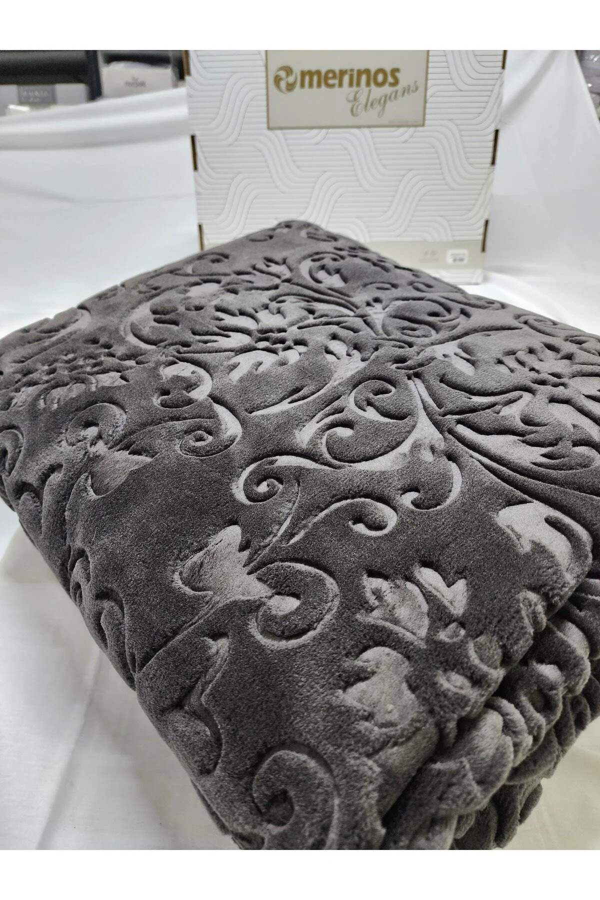 Merinos Elegance Çift Kişilik Battaniye - Antrasit