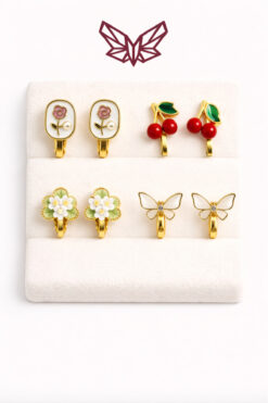 MakeWell Ekonomik Paket Deliksiz küpe Fiyonk Kalp Çiçek Hello Kity Yonca Kiraz Tasarımlı Sıkıştırmalı Küpeler