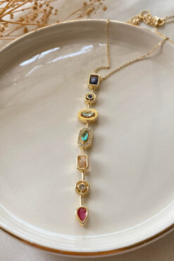The Collection 7 Renk Element Kristal Taşlı Y Şekilli Kolye Kararmaz Gold Kadın Kristal Taşlı Çelik Kolye