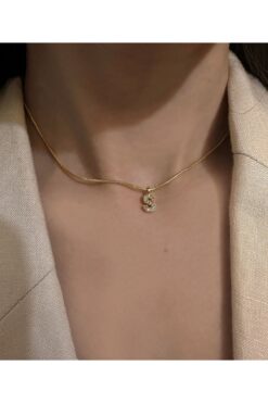 Okko Store Taşlı Harf Detaylı Choker Kolye