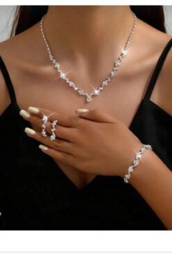 Zanora Gümüş Kaplama Kraliyet Işıltısı - Özel Günler İçin 3'lü Lüks Taşlı Takım