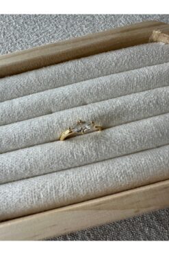 ringbox - Özel Seri - Gold Yatay Markiz Yüzük