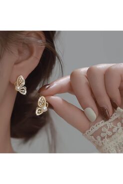 HOBİSY GIFT SHOP Zarif Kelebek Figürlü İnci Küpe | Şık ve Modern Antialerjik Çelik Gold Kaplama