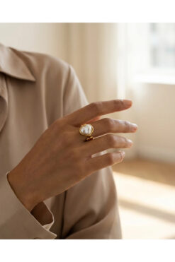 Dorvina 316L Çelik Kararmaz Takı Gold Renk İncili Antik Tasarım Ayarlanabilir Kadın Yüzük