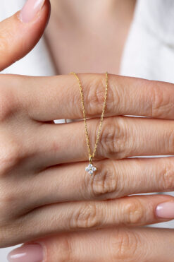 Elika Silver 925 Ayar Gümüş Minimal Gold Çiçek Kolye ELKMD50285A